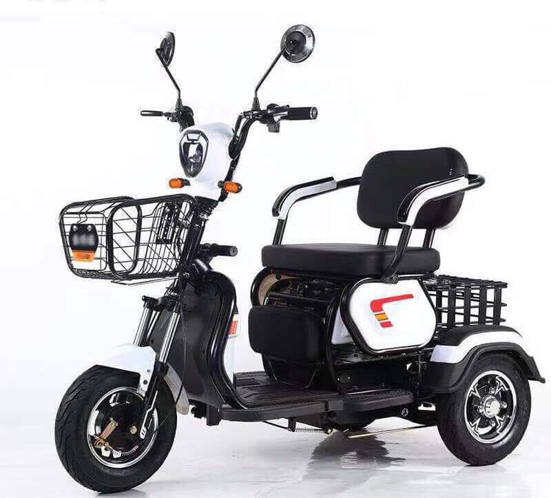 Trải nghiệm Z3 Lihaze: Xe đi có êm ái, tiện lợi không?